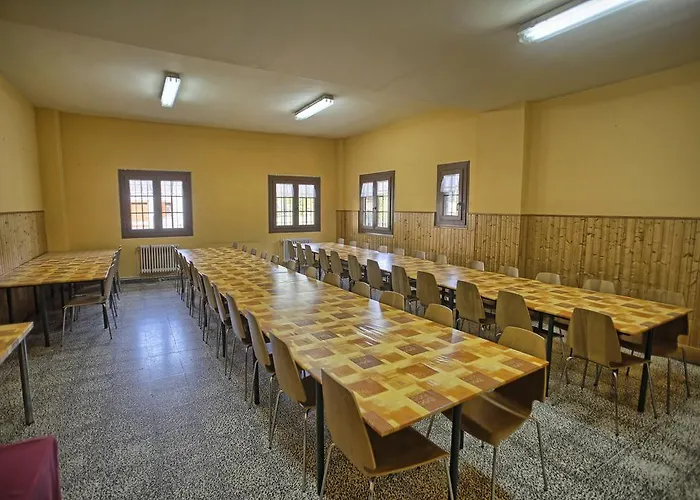 Vandrarhem Velarta *