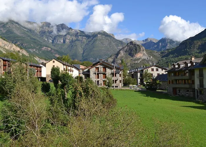 Vandrarhem Velarta Villanova